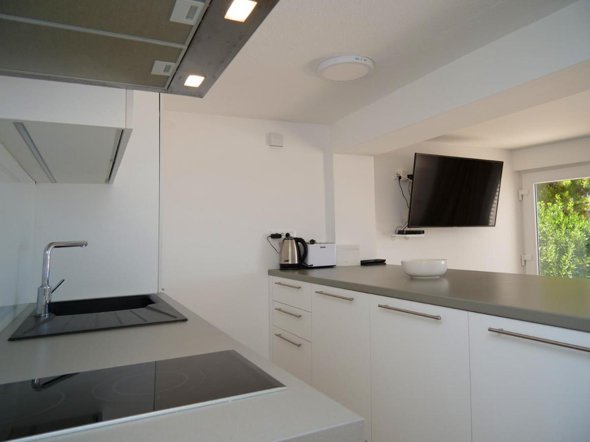 Apartmani Smilja Primosten Ngoại thất bức ảnh